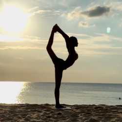 Platoo_Yoga