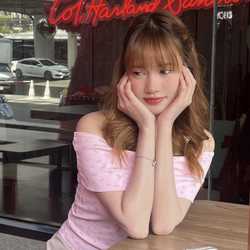 นภัสรา บุญแต่ง