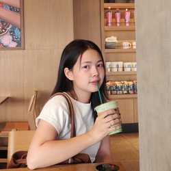 ข้าวแกงเจ๊เพ็ญ