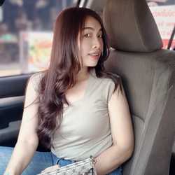 คุณากรไข่สดแปดริ้ว