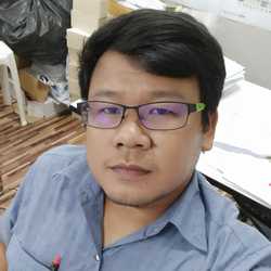 อุเทน กล้าสาริกรรม