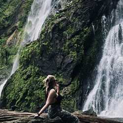 แสงเดือน