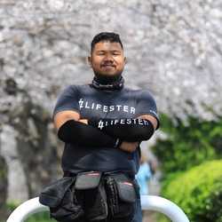 แอดตั้ม ไปกับเรารูปสวยนะ