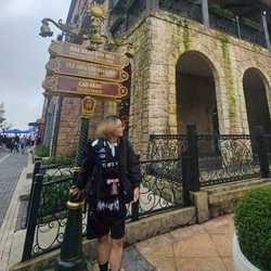 เดอะดิวชิลล์บอย