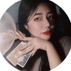 นักการตลาด ที่อ่านไพ่นิดหน่อย