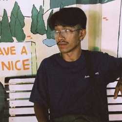 บ๊อบ ธีรภัทร