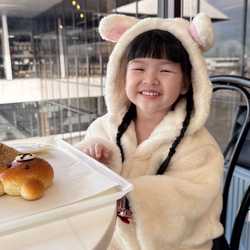 ครอบครัวยูนา