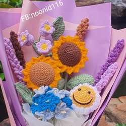 Crochet flower bouquet