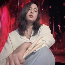 ครูขวัญสอนกลอง