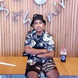 นายปัณณวิทย์ ดิษกล