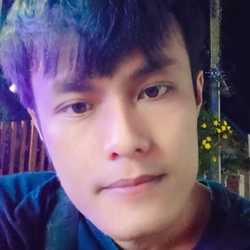 นักวิเคราะหุ้นสอนออปชัน
