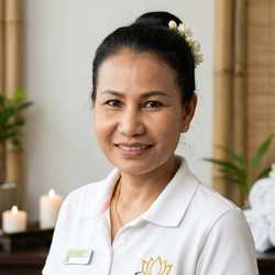Roong Massage