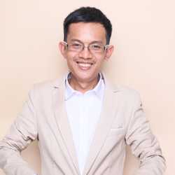 Tatsasit Pansom