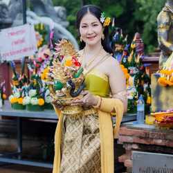 กระต่ายทอง เทพอัปสร