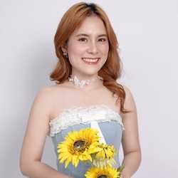 แป๊ว อมรรัตน์