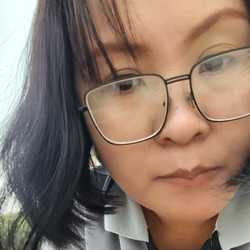 เมืองรถม้า ถ้วยก๋าไก่