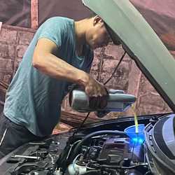 รับซ่อมรถยนต์ Honda ทุกรุ่น