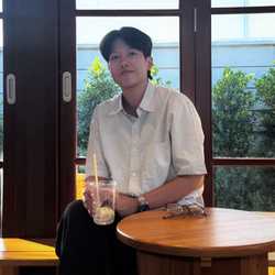 Apinya nin