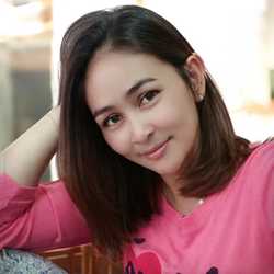 กนิษฐา