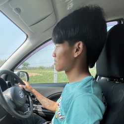 อภิสิทธิ์