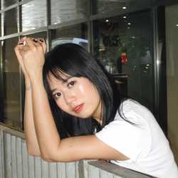 ใหม่ อุษณีย์